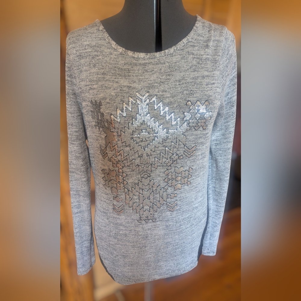 Very cute vanity top